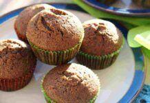 Muffin integrali al cioccolato e nocciole tutto quello che ti serve lo hai in dispensa