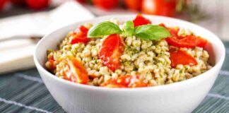 Orzo al pesto e pomodori nulla di più fresco, leggero e salutare a pranzo