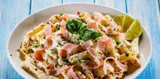 Pasta fredda prosciutto e formaggio andrà a ruba, perfetta per il pranzo di Ferragosto Ricettasprint