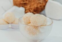 Tertufini cocco e latte condensato 19082023 ricettasprint