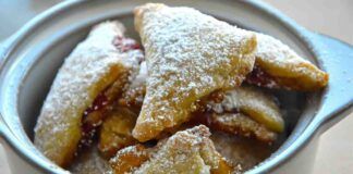 Ti basterà un rotolo di pasta brisè e della marmellata per preparare dei biscotti ripieni favolosi