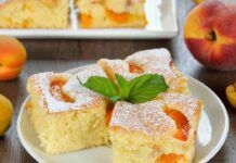 Torta alle albicocche e pesche per una colazione speciale, ti innamorerai già al primo morso