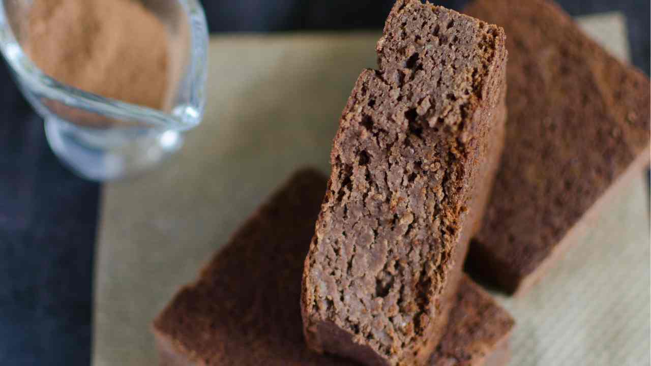 Torta cioccolato e ceci, il dolce semplice preparato senza farina 