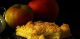 Torta sbriciolata con crema gialla mele e mandorle 17082023 ricettasprint