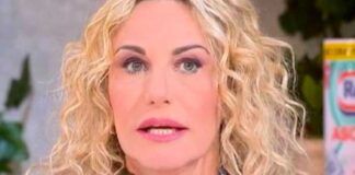 Antonella Clerici in lutto - RicettaSprint