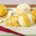 Metti le bucce di limone sottolio - RicettaSprint