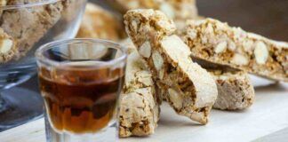 Ricetta dei cantucci mandorlati - RicettaSprint