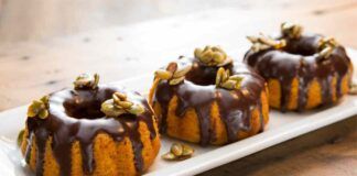 Ciambelline alla zucca e cioccolato questo è il dessert più buono del mondo, altre che le solite ciambelline!