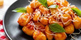 Con 3 ingredienti giovedì prepari gli gnocchi di tua nonna