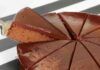 Non faccio in tempo a metterla in tavola che sparisce dai piatti, eppure ho usato solo 3 ingredienti per questo dolce al cioccolato