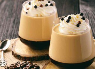 Panna cotta e caffè La combo perfetta per appagare la voglia di dolce, questa versione non è quella che pensi!