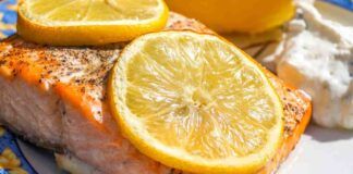 Salmone al forno pepe e limone 10092023 ricettasprint