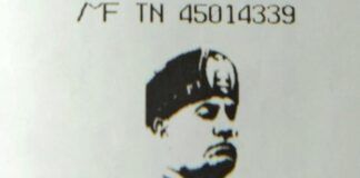 Scontrino monstre con Mussolini impresso sopra