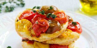 Tarte tatin ai pomodori pura e semplice goduria per il palato di tutti, sta arrivando l'antipasto più buono in assoluto