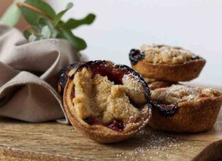 Tartellette casarecce di pane avanzato 30092023 ricettasprint