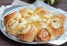 Tortina di rose al pan brioche 10092023 ricettasprint