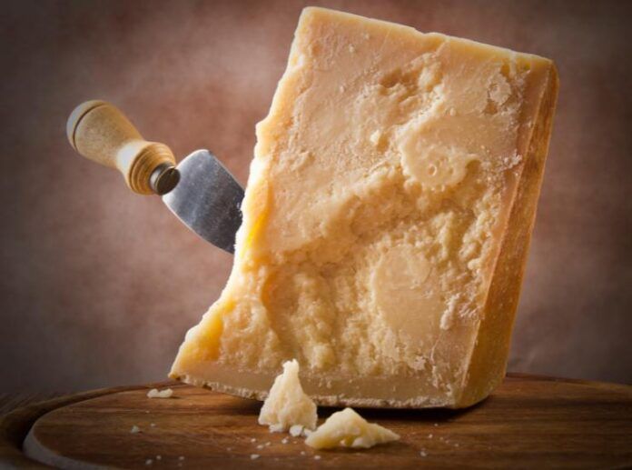 Pasta olio e parmigiano, se la vuoi con la cremina, la devi fare solo