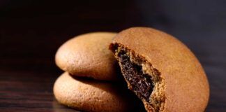 Biscotti cuore morbido al cioccolato - RicettaSprint