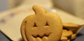 Biscottini di Halloween alla zucca 15102023 ricettasprint