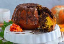 Ciambellone bicolore, non è quello che prepari di solito, questa è la versione autunnale, che spacca a colazione