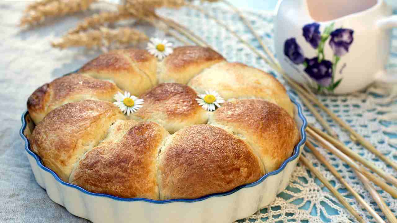 Danubio alla nutella Benedetta Rossi lo prepara in meno di mezz'ora scopriamo la sua ricetta Ricettasprint