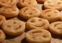 Faccine di patate: non comprarle più al supermercato, da oggi te le faccio preparare io in casa! Faccine di patate 08102023 ricettasprint