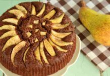 La torta perfetta in tutte le occasioni e momenti del giorno, la prepari in 5 minuti, non servono uova e burro è leggera come una piuma