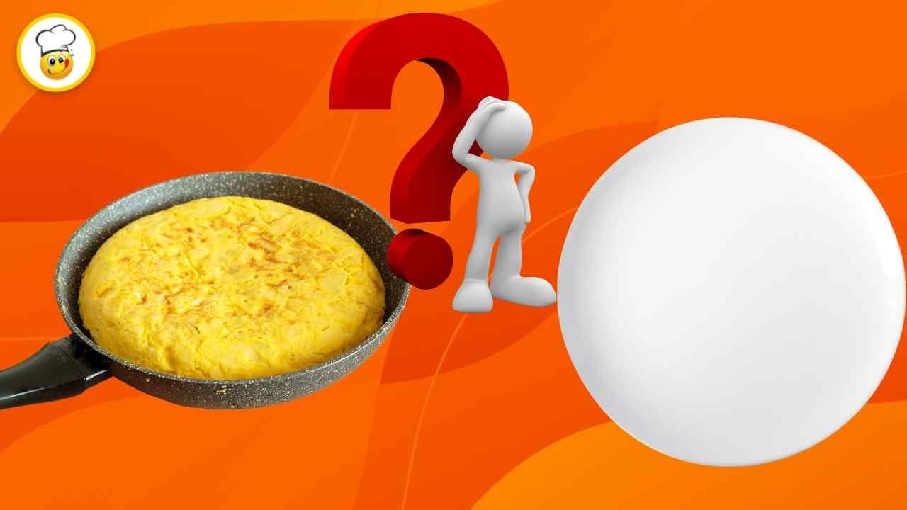 Ogni volta che giri la frittata si rompe? Lo conosci il trucco del piatto?  Cosa aspetti è geniale 