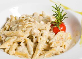 Oggi facciamo la pasta della zitella - RicettaSprint
