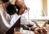 Conto al ristorante perché dobbiamo pagarlo, la sua storia è antica