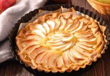 Torta di mele leggera - RicettaSprint