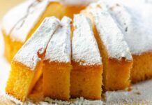 Torta soffice come nuvola, la prepari senza burro e ha pochissime calorie, ideale se non vuoi osare a colazione