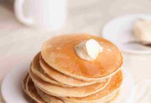 Pancake in bottiglia, ti verranno sofficissimi: dosati alla perfezione e non sporchi nulla, che aspetti! pancake in bottiglia