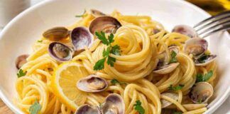 Spaghetti alle vongole velocissimi, zero ammollo, 10 minuti e sono in tavola