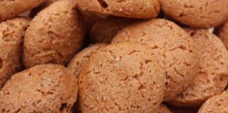 Amaretti fatti in casa saranno perfetti se seguirai tutti i nostri consigli