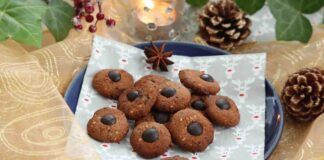 Biscotti occhi d'Angelo cioccolato e noci: friabili e super golosi, uno tira l'altro ricettasprint.it