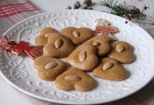 Biscotti pasta di mandorle e zenzero: non sono i soliti biscotti, questi sono davvero particolari ricettasprint.it