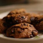 Cookies al caffè e cioccolato: sono i miei biscotti light preferiti provali anche tu! ricettasprint.it