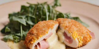 Cordon Bleu in crosta di corn flackes: li prepariamo con un ripieno delizioso per un risulato travolgente ricettasprint.it