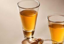 Liquore al miele per natale - RicettaSprint