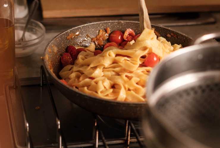 Mantecare la pasta come si fa - RicettaSprint