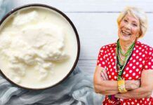 Dolce poverello della nonna, lei lo faceva sempre quando ero bambina e ci metteva dentro il riso crudo Merenda poverella della nonna - RicettaSprint