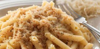 Mollica atturrata sulla pasta - RicettaSprint