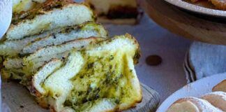 Pane bianco al pesto di broccoli: sfizioso per spuntino o per accompagnare i tuoi piatti ricettasprint.it