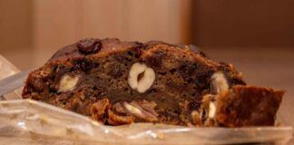 Pane dolce: ci metti frutta secca, canditi e un tocco di cacao, per Natale porti in tavola una rustica specialità ricettasprint.it