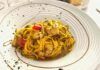Queste vongole hanno stancato alla vigilia, prendi il pesce spada e qualche pomodorino, fai un primo da urlo