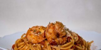 Spaghetti pecorino e gamberetti: un pò di fantasia e in tavola porti un capolavoro ricettasprint.it