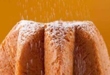 Tiramisù fatto con il pandoro - RicettaSprint