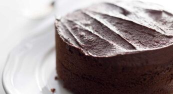 Torta a basso indice glicemico tutta al cioccolato la preparo la mattina alla mezza è già finita