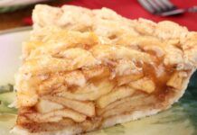 Torta furba alle mele con poche calorie, mettici meno impasto e più mele, spacca! Torta di mele con poche calorie - RicettaSprint